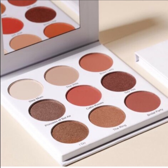 ❤️ 2 for $19 Give Them Lala Beauty |The Grown Woman Palette - Picture 3 of 5